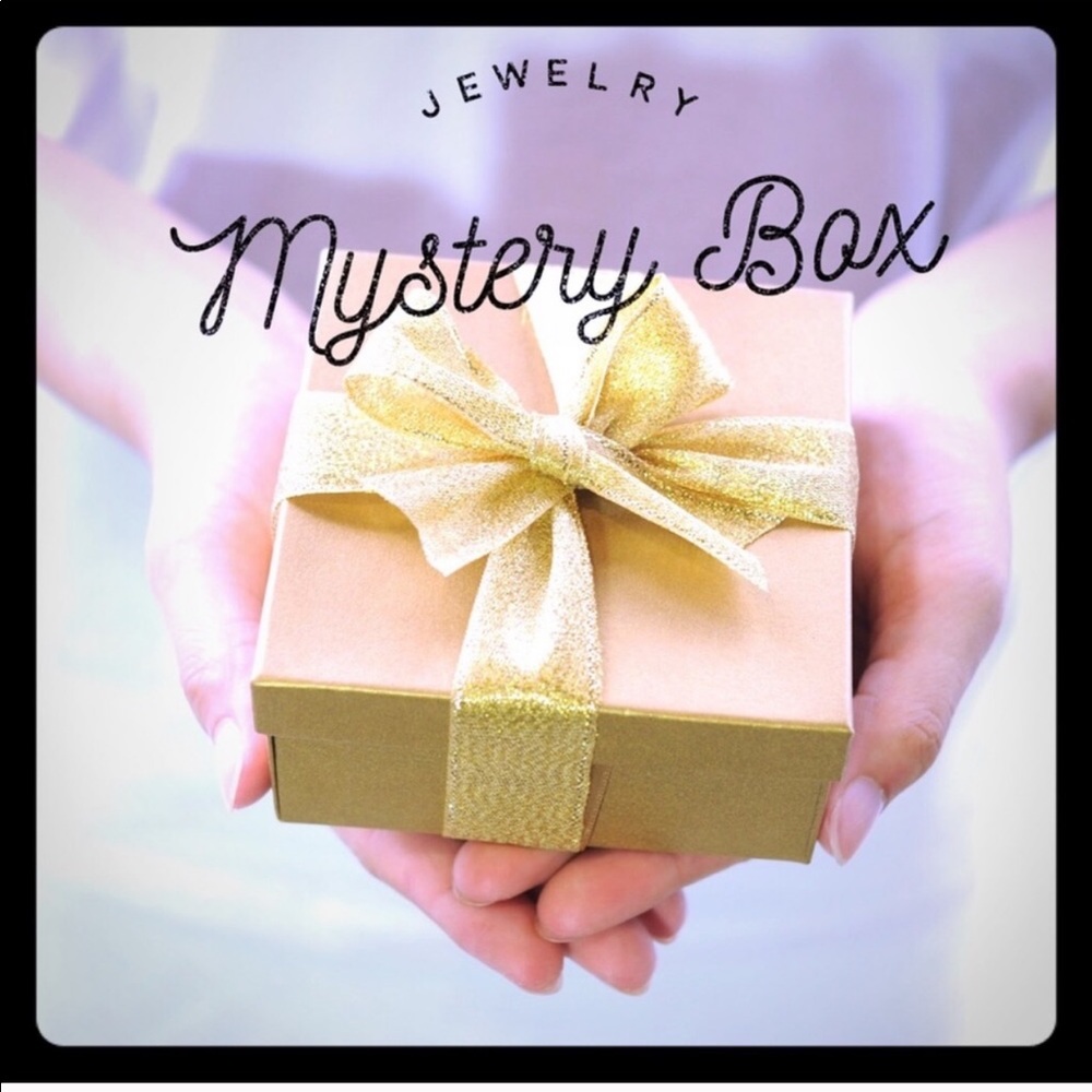 3 Item Jewelry Mystery Box